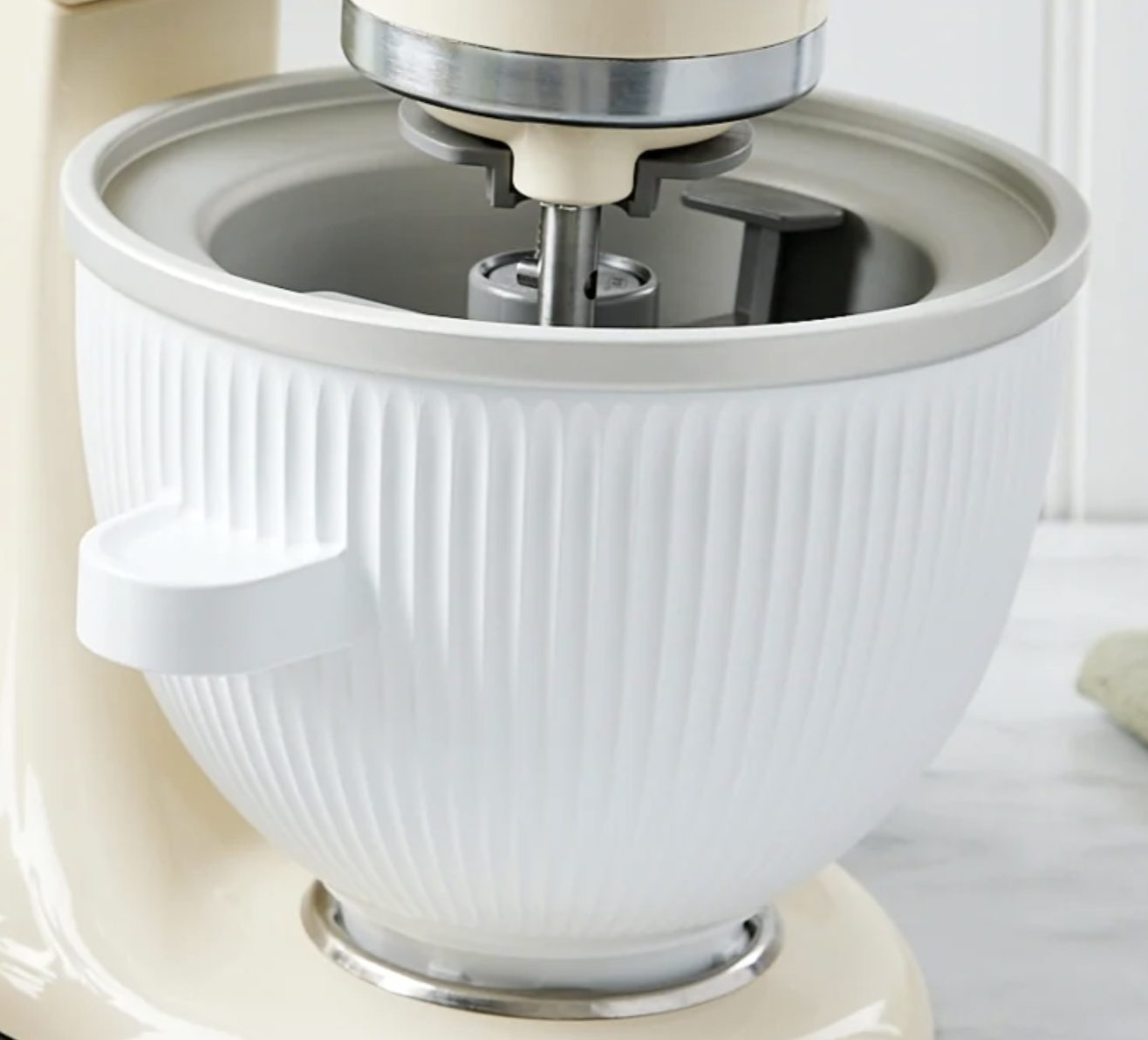Ice Cream Bowl Attachment for Stand Mixer